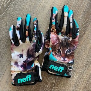 NEFF Kitten Snowboarding Gloves